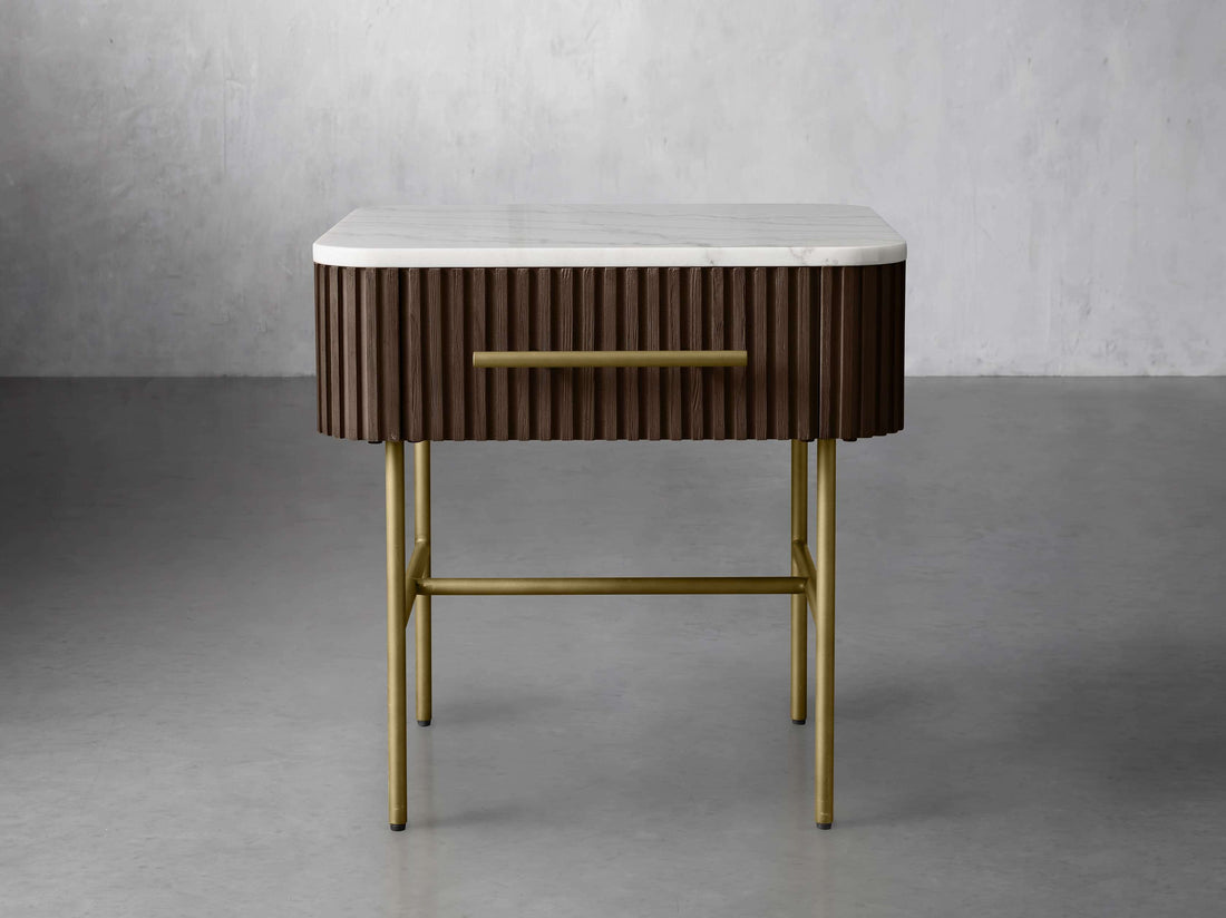 Finnley End Table with Drawer in Mocha